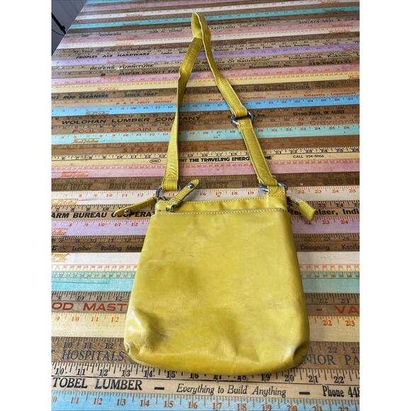Vintage HOBO Int Crossbody Purse Vibrant Yellow Leather Silver Hardware Bag - Picture 2 of 11